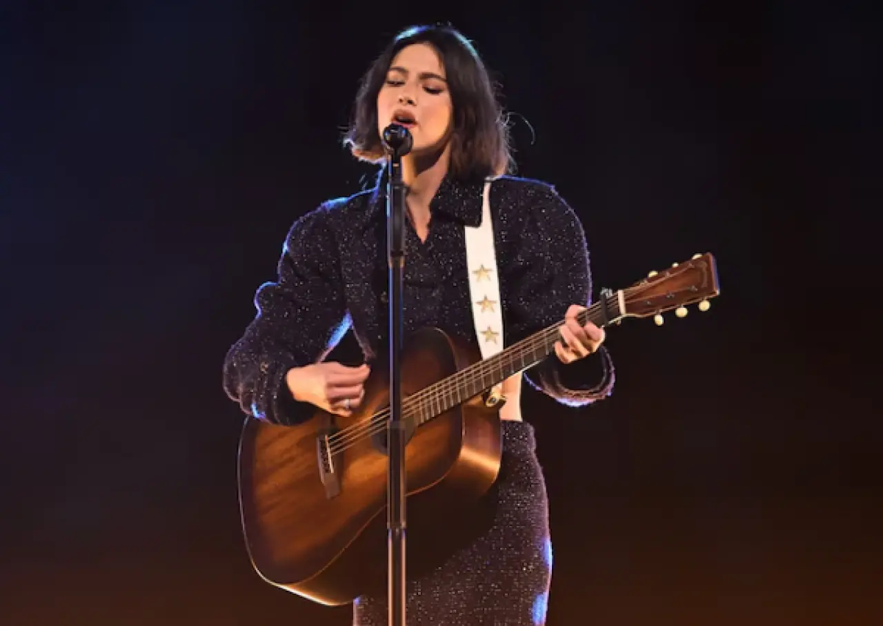 Gracie Abrams’tan Dylan O’Brien’a Şarkılı İntikam: “Cool”un Sözleri Şoke Ediyor! 1