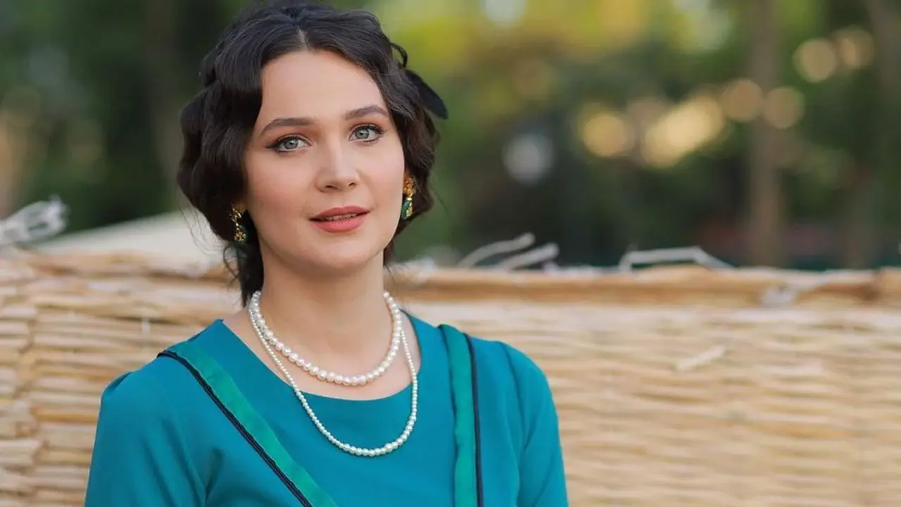 Gülsim Ali İlhan Kimdir? Kaç Yaşında, Nereli, Boyu Kaç? Hangi Dizilerde Oynadı, Teşklilat'a mı Geliyor, Sevgilisi Kim, Instagram Hesabı Ne? 2
