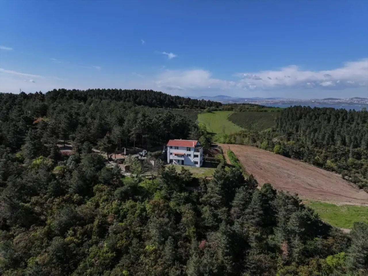 Sosyal medyada meşhur olan o ev artık sizin olabilir! 8