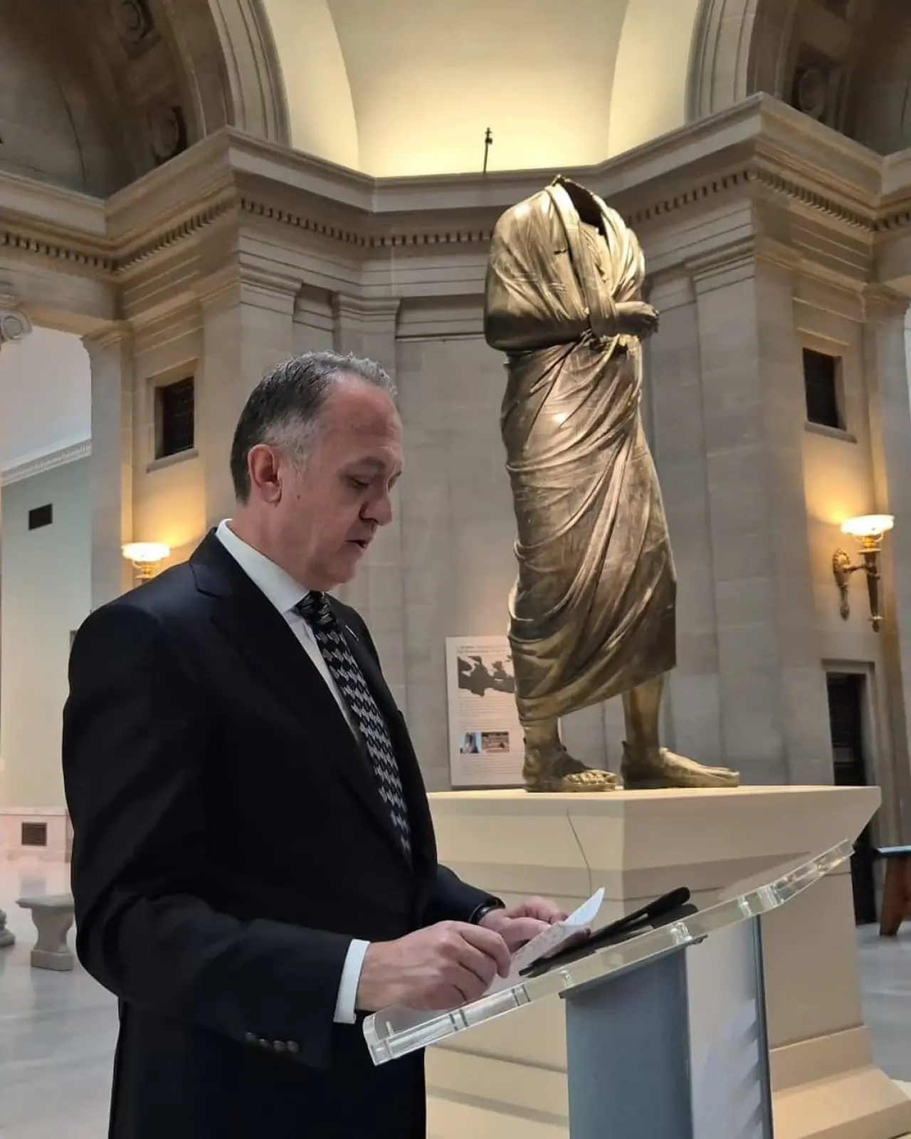 65 yıllık hasret sona erdi: Marcus Aurelius heykeli Türkiye’ye döndü! 1