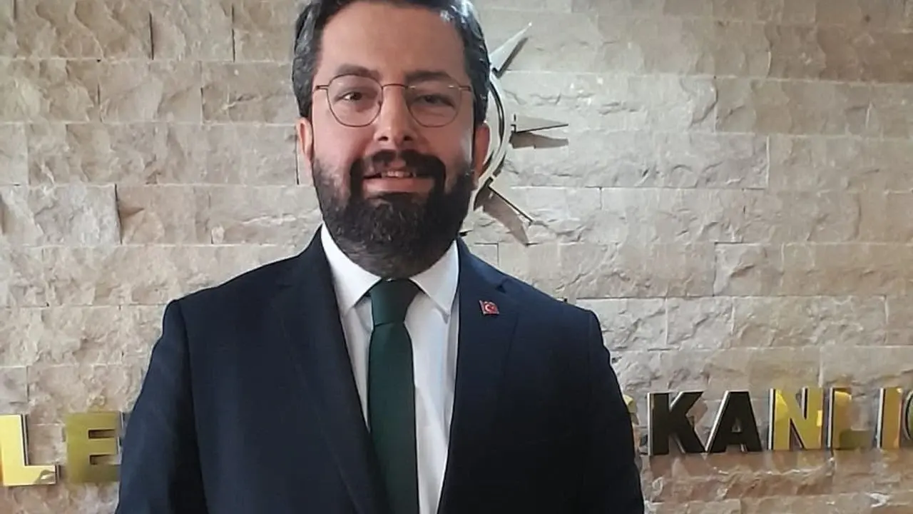 Erman Çetin Kimdir? Kaç Yaşında, Hayatı, Aslen Nereli, Eşi Kim? 5