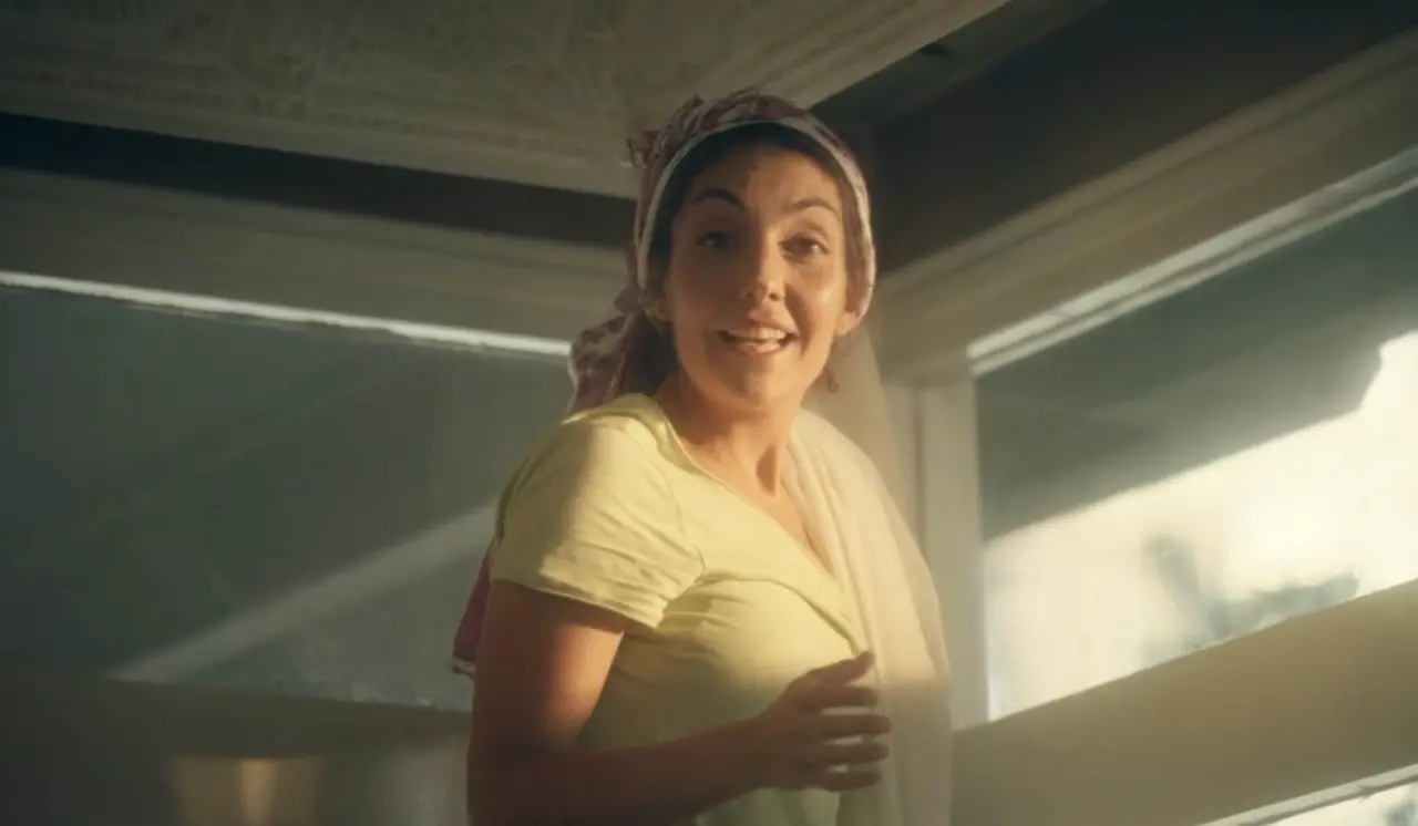 Gibi Dizisi Gül Kimdir? İlkkan'ın Dizideki Aşkı Çisem Kuşam Hakkında Bilinmeyenler ve Tüm Gerçekler! 4