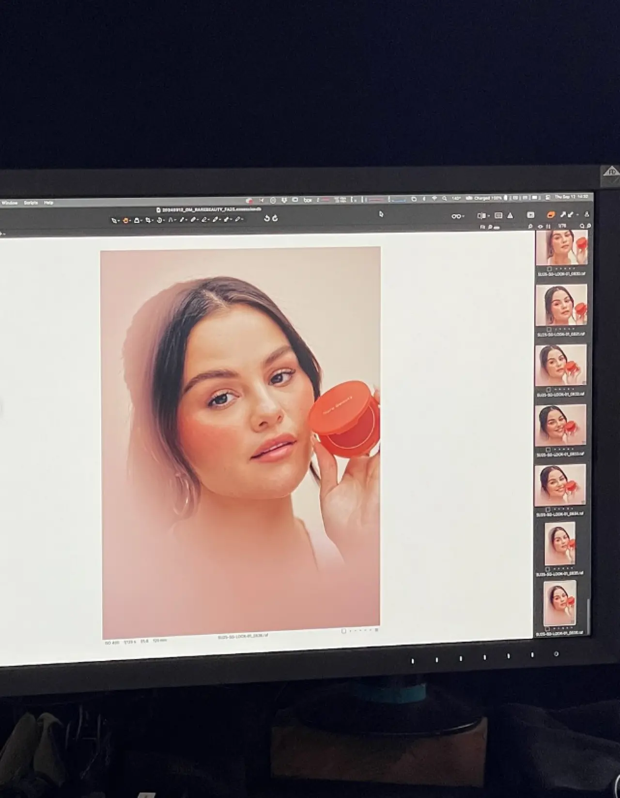 Selena Gomez’den Rare Beauty Atağı: Yeni Allık Serisi Güzellik Tutkunlarını Büyülüyor! 4