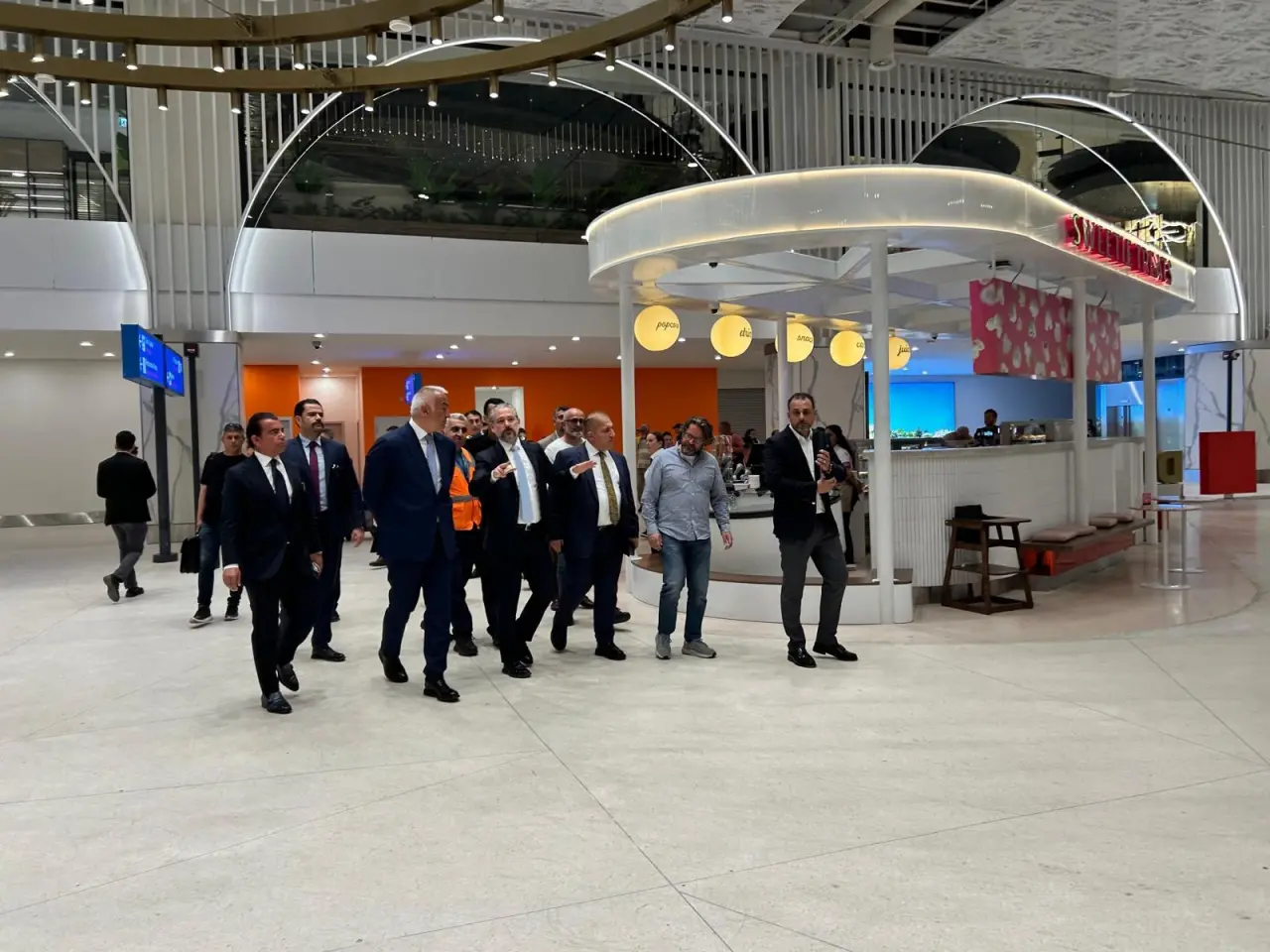 Bakan Ersoy açıkladı: Antalya'da 18 milyon turist hedefi! 1