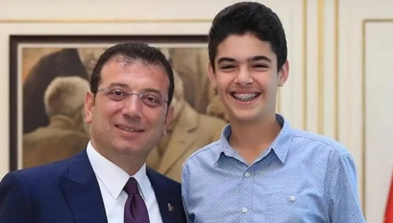 Her Şey Çok Güzel Olacak Diyen Berkay Gezgin'e Siyasi Yasak Talebi! CHP Parti Meclisi Üyeliğinde İhraç Edildi Mi? 2