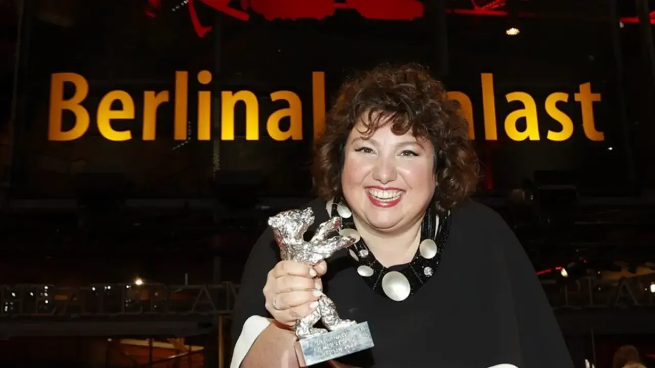 Meltem Kaplan Biyografisi? Hangi Filmlerde Oynadı, Nereli, Kaç Yaşında, Evli Mi? Meltem Kaplan Hayatı ve Adile Filmine Dair Detaylar! 4