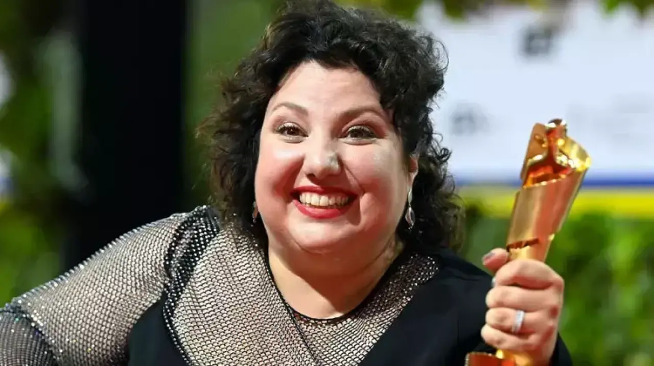 Meltem Kaplan Biyografisi? Hangi Filmlerde Oynadı, Nereli, Kaç Yaşında, Evli Mi? Meltem Kaplan Hayatı ve Adile Filmine Dair Detaylar! 1