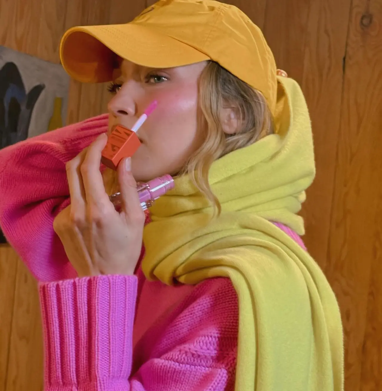 Maybelline İş Birliğiyle Renkli Bir Dönüş: Gigi Hadid'in “Blazing Blush” Sırrı Ortaya Çıktı! 1