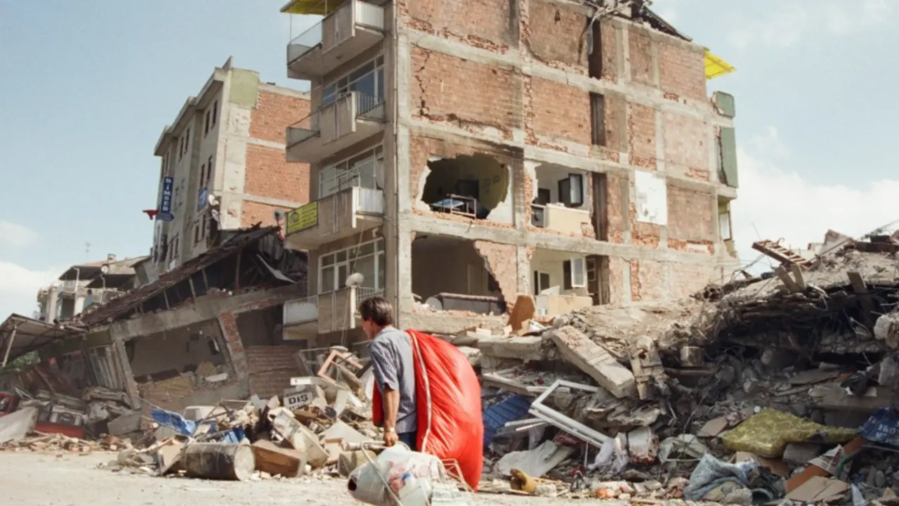 Depremde Hangi Binalar Yıkılır? Depreme Dayanıklı Binalar Nasıl Olmalı 3