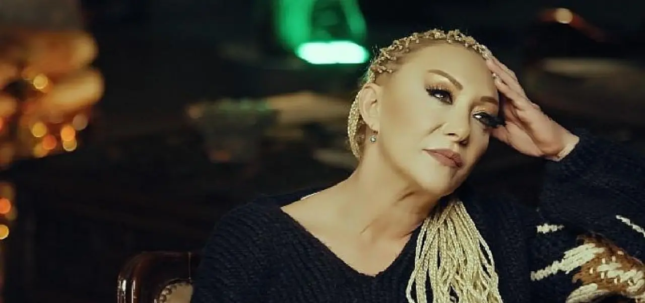 Şarkıcı Güllü’nün Şaşırtan Değişimi! 70 Kilo Verdi Adeta Yeniden Doğdu 1