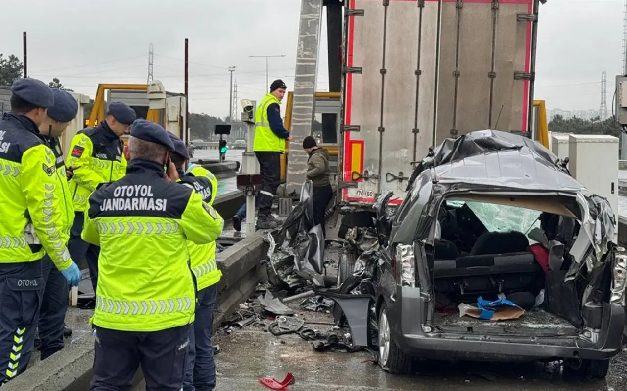 4 kişinin can verdiği noktada bir kaza daha: Ağır yaralı var 1