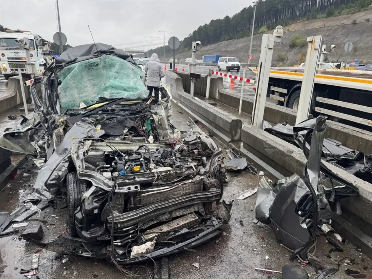 4 kişinin can verdiği noktada bir kaza daha: Ağır yaralı var 4