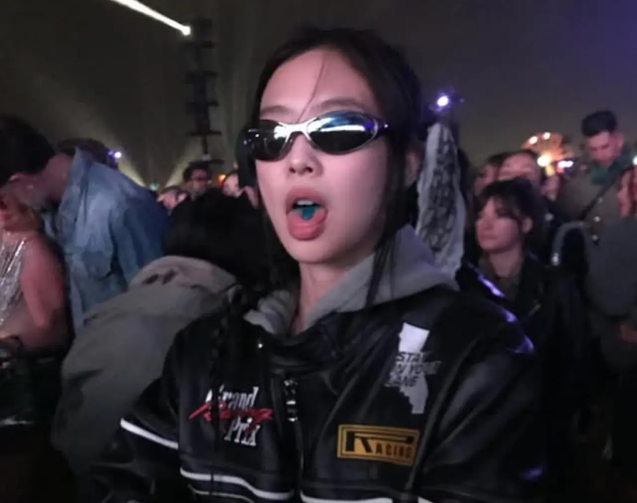 BLACKPINK’in Yıldızı Jennie, Coachella 2025’e Damga Vurdu: Geri Dönüşü Olay Yarattı! 5