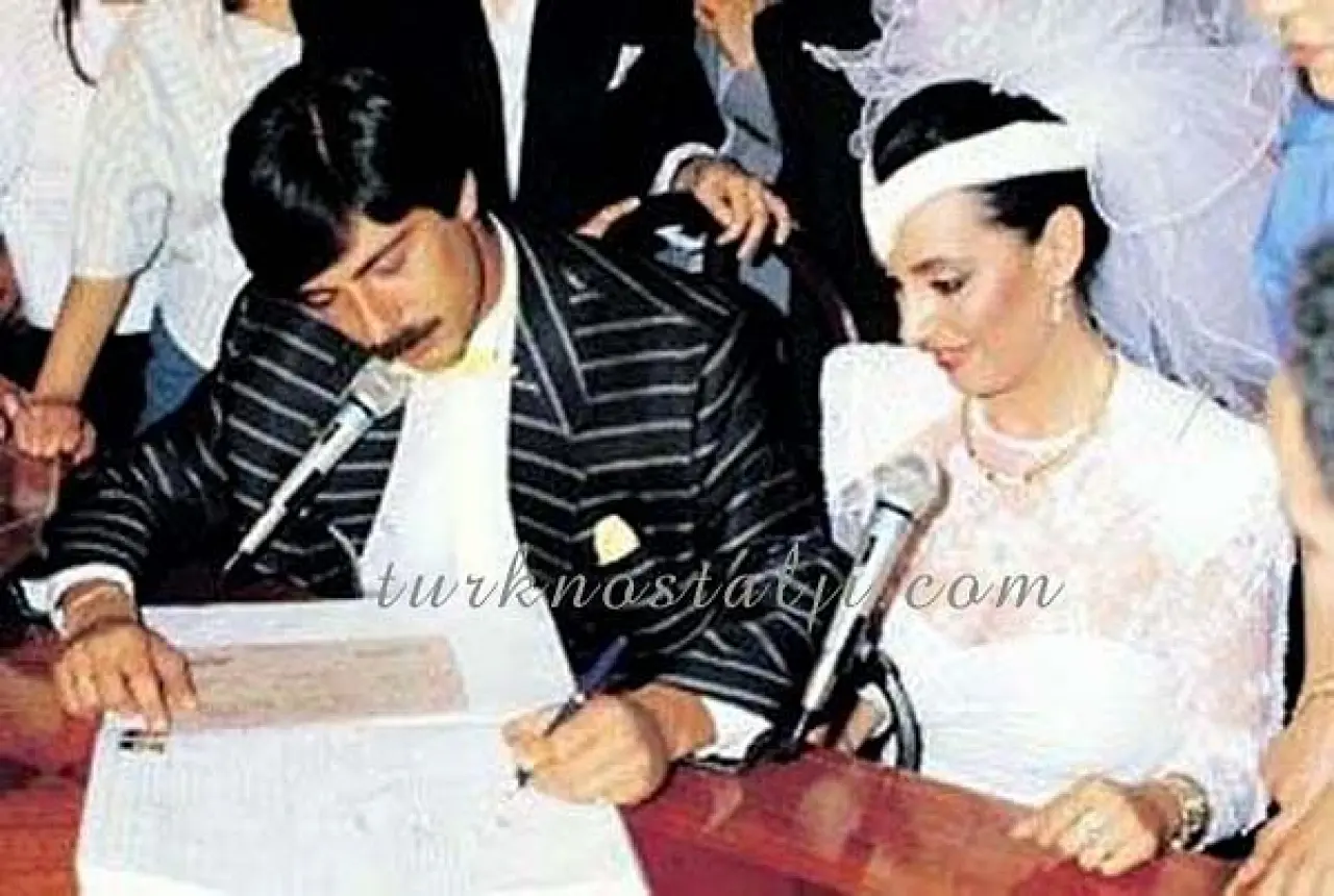 Perihan Savaş Kimdir? İbrahim Tatlıses'in Eski Eşi Perihan Savaş Kaç Yaşında, Nereli, Kaç Kere Evlendi, TV Dizileri ve Sinema Filmleri Nelerdir? Hayatı Ve Biyografisi 2