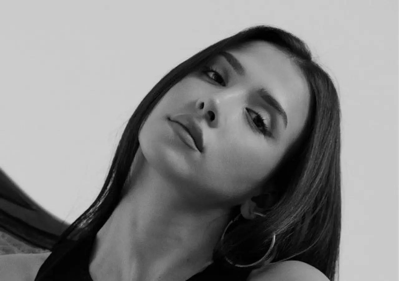 Ceren Sagu Kimdir, Kaç Yaşında, Nereli, Sevgilisi Var Mı? Yalan Şarkı Sözleri Lyrics, Müzik Kariyeri ve Hayatı Hakkında Bilinmeyenler 1