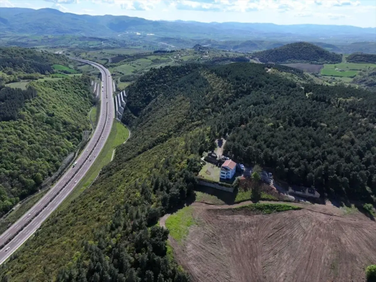 Sosyal medyada meşhur olan o ev artık sizin olabilir! 6