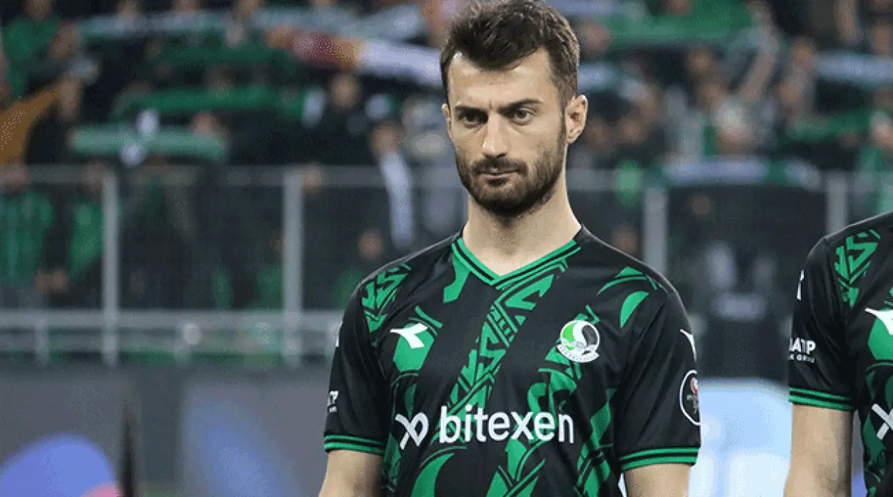 Burak Süleyman Kaç Yaşında, Aslen Nereli, Kimdir? Futbolcunun Eşi Kim, Kiminle Evli? İşte Biyografisi ve Kariyeri 2