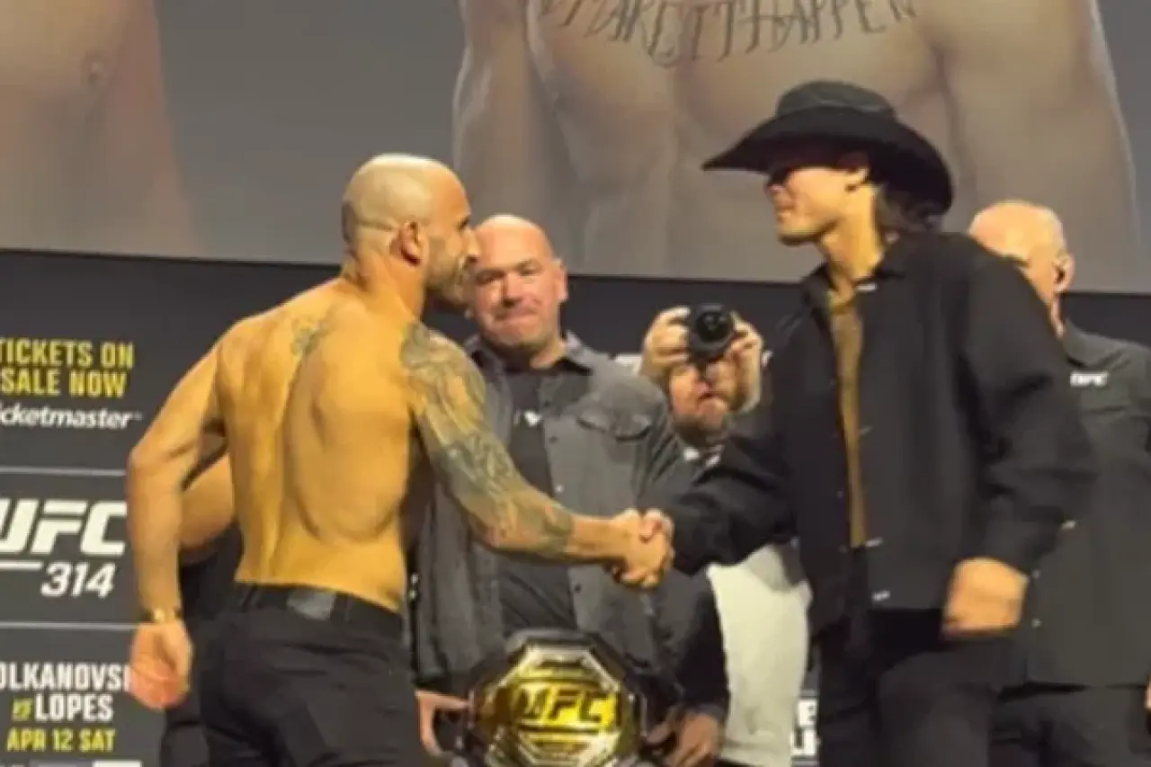 UFC 314 Tüy Siklet Şampiyonluk Mücadelesi! Alexander Volkanovski - Diego Lopes Maçı Ne Zaman, Saat Kaçta? Kemer Kapışması Ssport Ekranlarında mı? 6