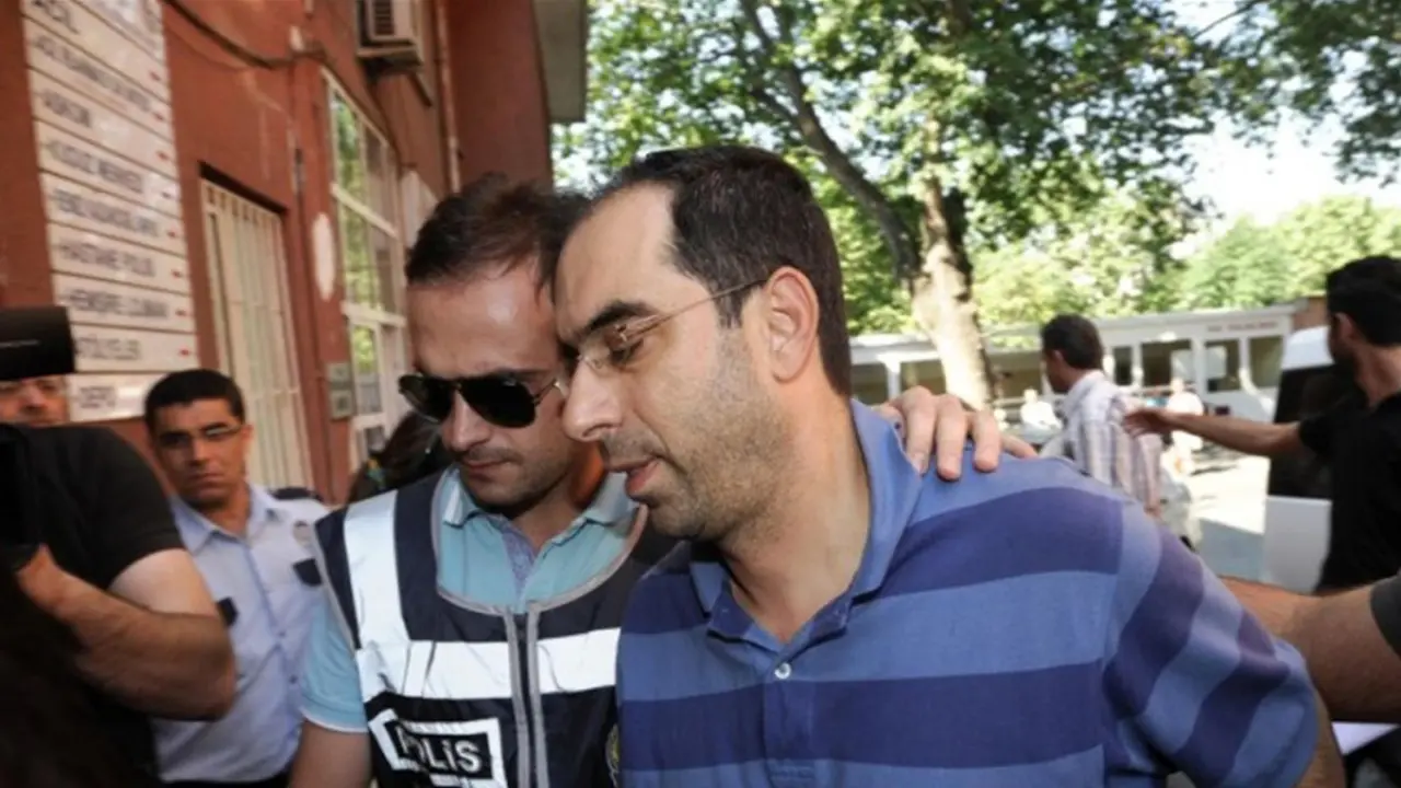 Şekip Mosturoğlu Kimdir? Aslen Nereli, Kaç Yaşında, Evli Mi, Eşi, Ailesi ve Hayatı? 5