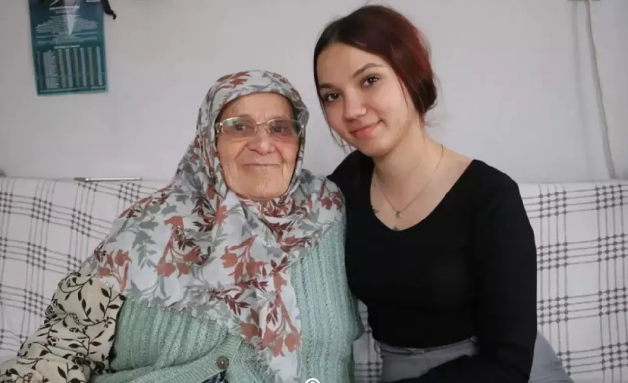 Denizli'de "Terlik Silah Sayıldı": 80 Yaşındaki Kadına 4 Yıl 2 Ay Hapis Cezası 2