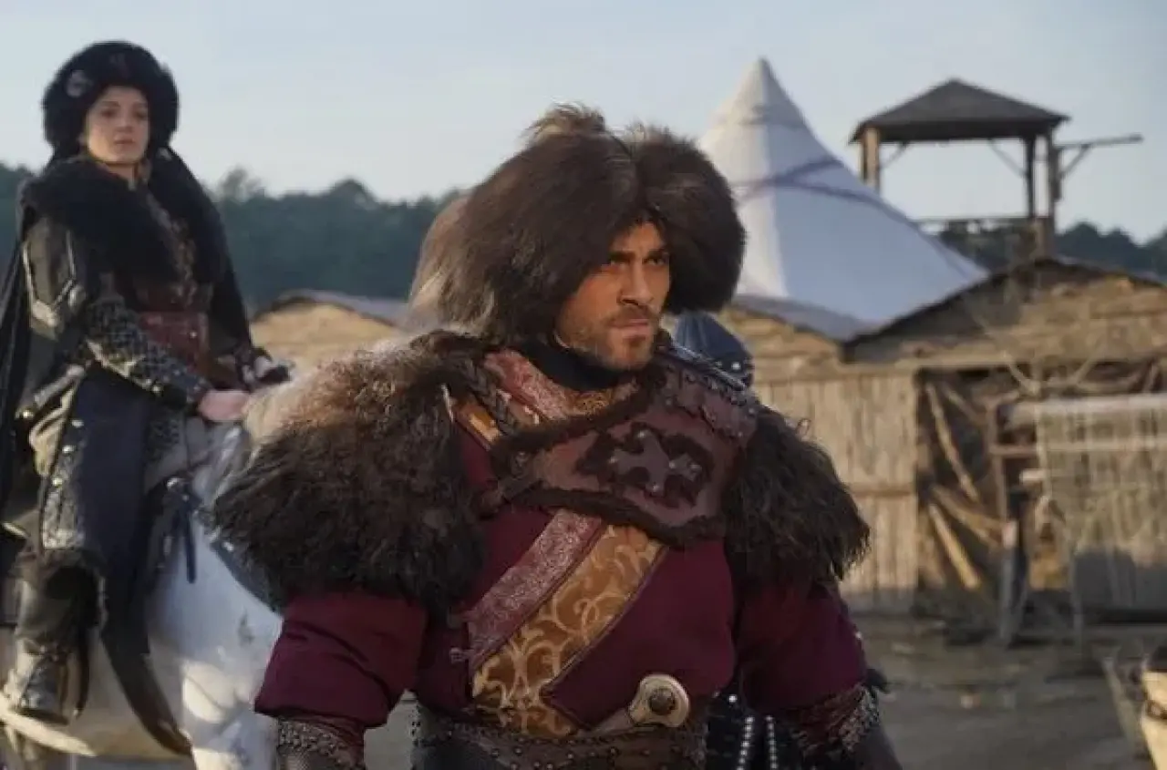 Kuruluş Osman Sargun Kimdir? Ali Öner Moğol Prensi Sargun Karakteriyle İzleyiciyi Ekrana Kilitledi! 1