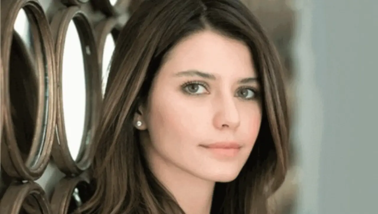 Beren Saat Hamile mi? Hamilelik İddialarına Net Yanıt! 1
