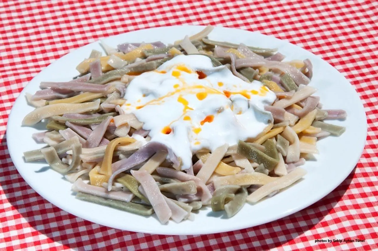 Her taşı tarih konuşuyor: Bilecik’in saklı mimari hazineleri 8