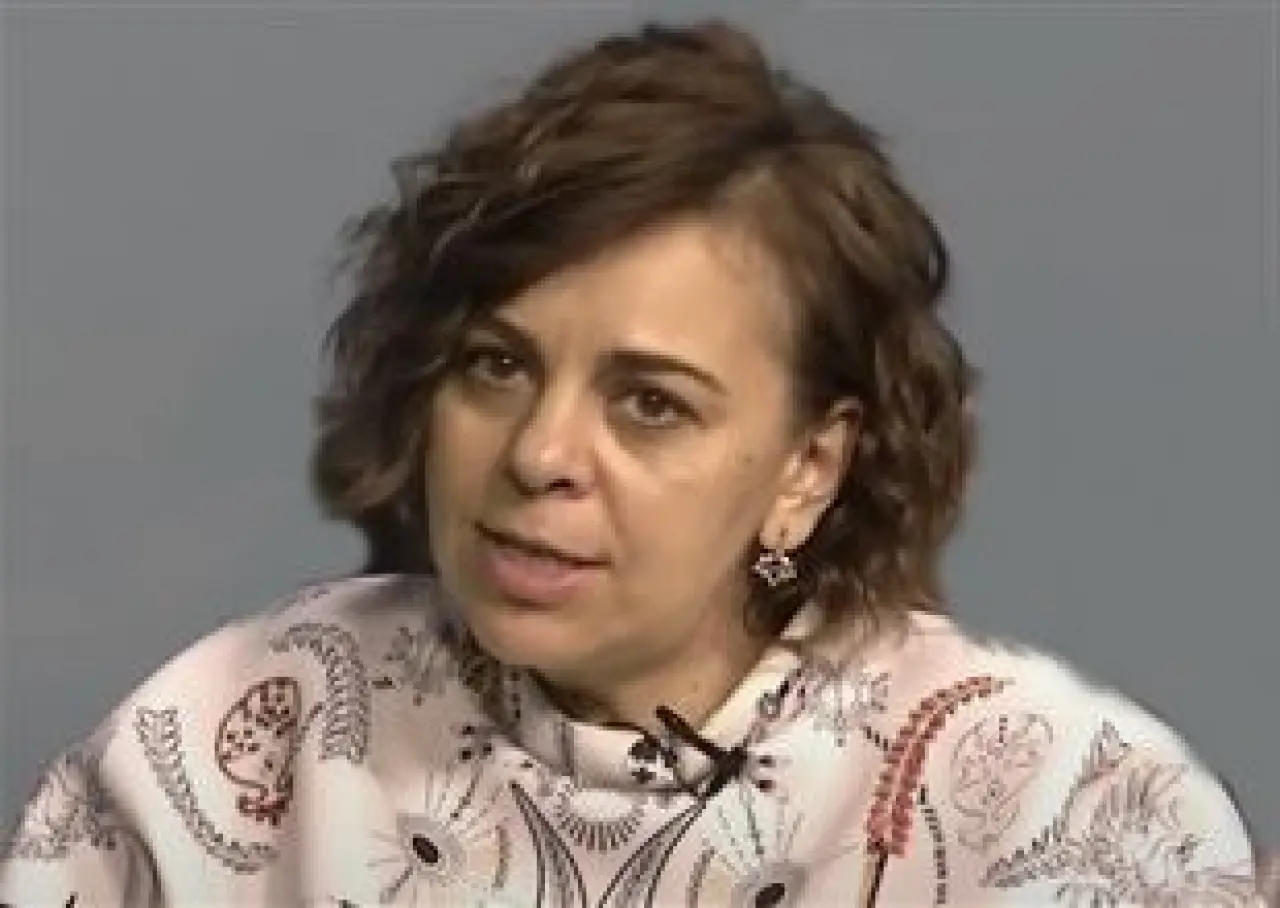 Yönetmen Zeynep Günay Tan Kimdir? Kaç Yaşında, Nereli, Kiminle Sevgili? Fırat Danış'la Aşk İddiaları 6