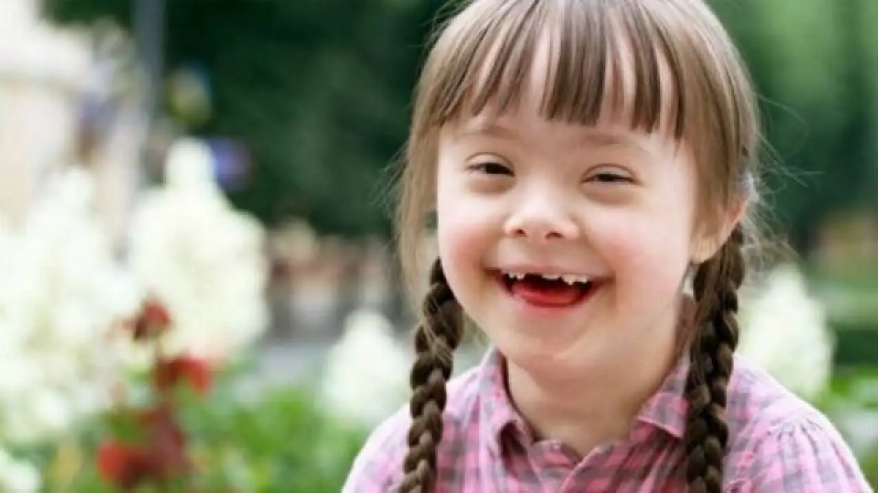 Otizmli Çocuklara Yapay Zeka Desteği: Güvenli Empatinin Yeni Yolu 1