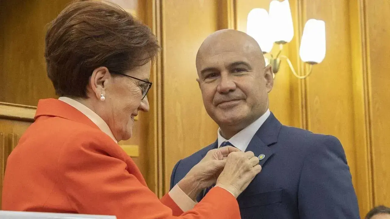 Turhan Çömez Evli Mi? Aslen Nereli, Hangi Partili, Kaç Yaşında, Mesleği, Kimdir? 5