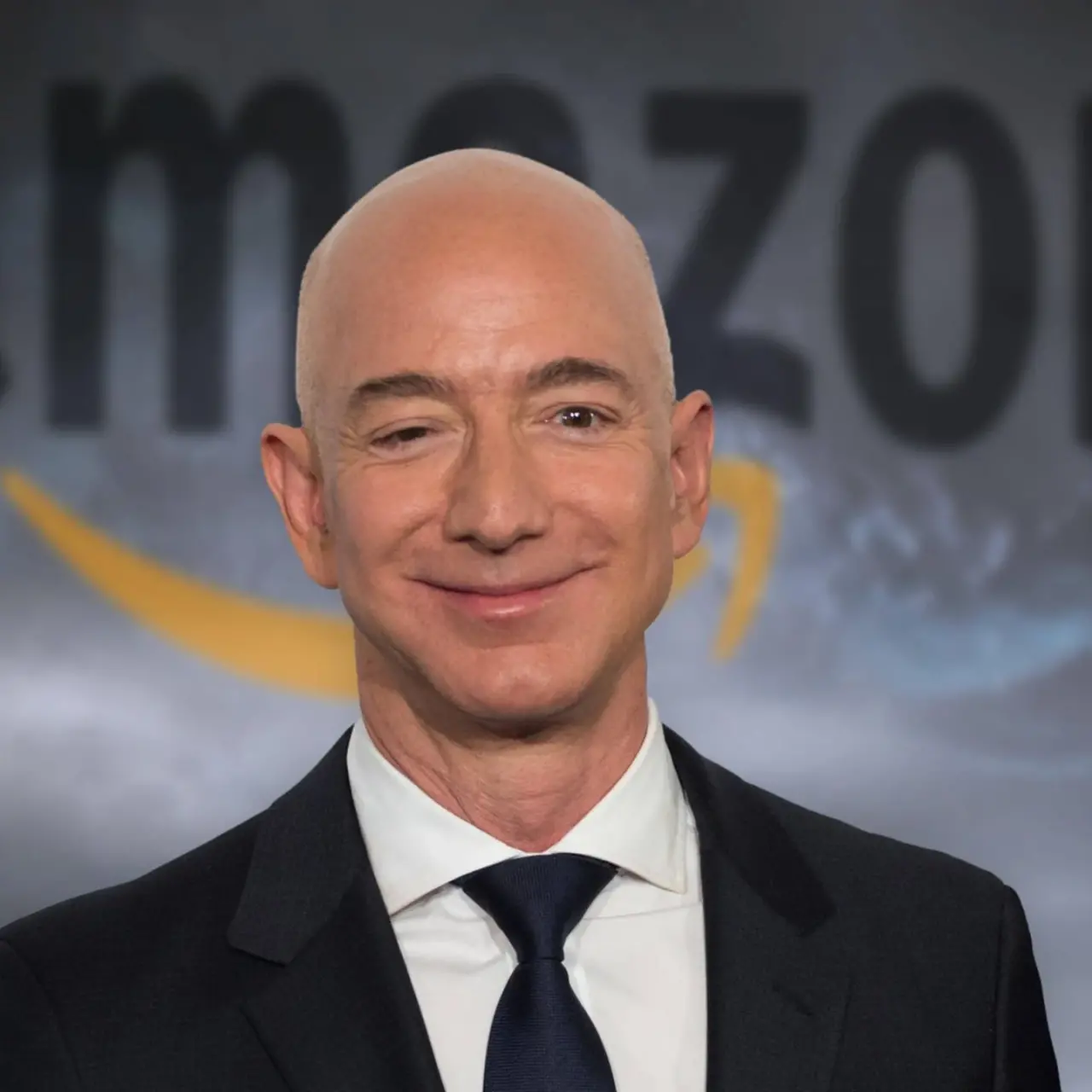 Jeff Bezos'a Şaşırtan Soru: Trump'a İtaat Etmenin Karşılığını Aldınız mı? 1
