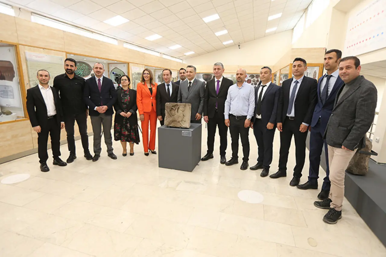 Tarihin Sessiz Tanığı Ani Yeniden Sahneye Çıktı 2