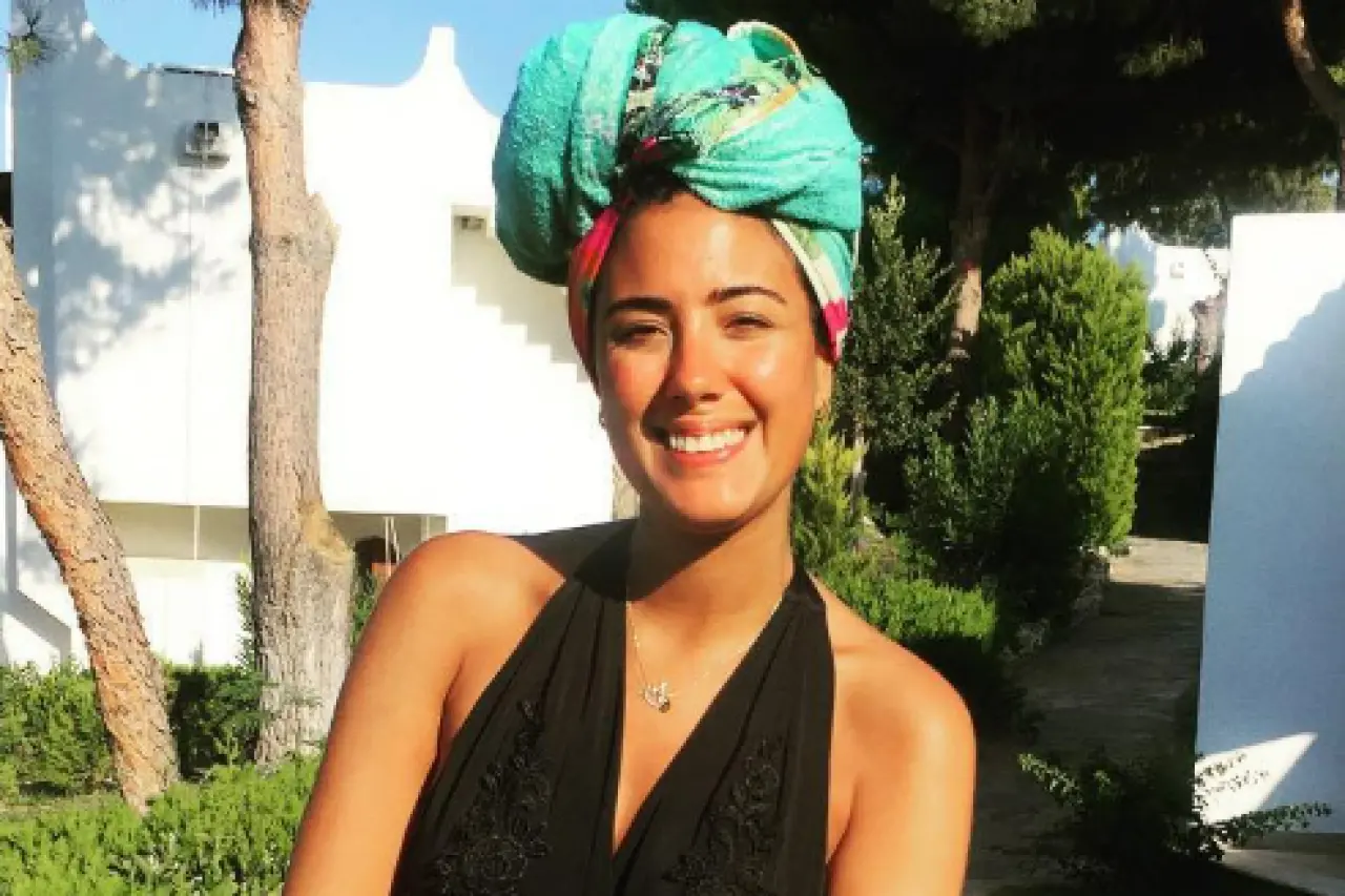 Melis Buket Orakçıoğlu Kimdir, Aslen Nereli, Kaç Yaşında, Kiminle Evliydi? İşte Merak Edilen Hayatı 2