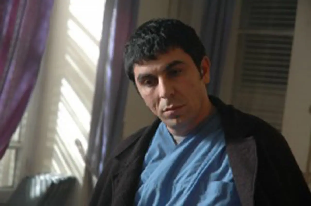 Kurtlar Vadisi Erdal (Sefa Zengin) Kiminle Evli, Aslen Nereli, Kimdir, Kaç Yaşında, Hangi Dizilerde Oynadı? 8