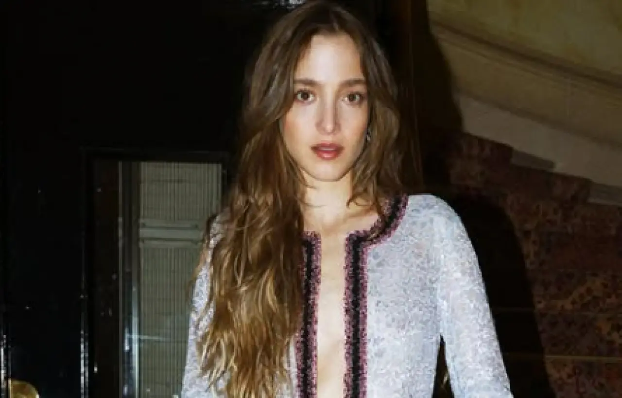 Çift Kişilik Oda Eda Gürkaynak Kiminle Evli, Kimdir, Kaç Yaşında, Aslen Nereli ve Hayatına Dair Bilinmeyenler? 4