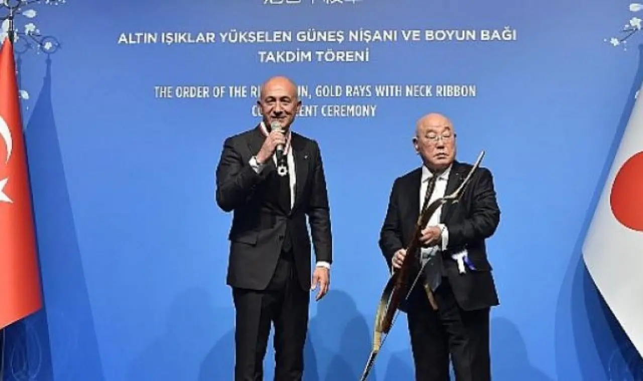 Erman Ilıcak Serveti, Mal Varlığı, Aslen Nereli, Kiminle Evli, Eşi, Kaç Yaşında, Kimdir? Özel Hayatı ve Kariyeri 4