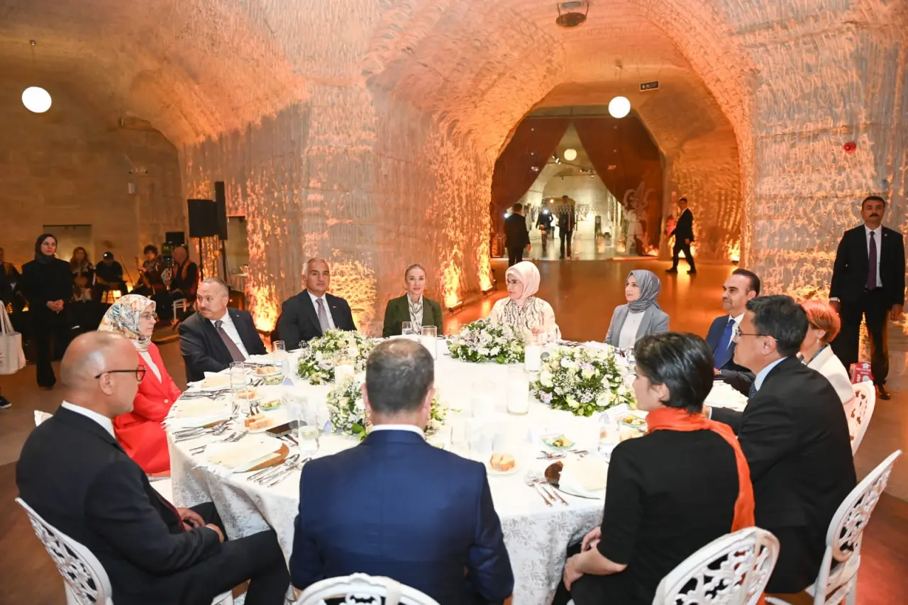Yoğurt sadece soframızda değil kültürümüzde de baş tacı oldu! 4