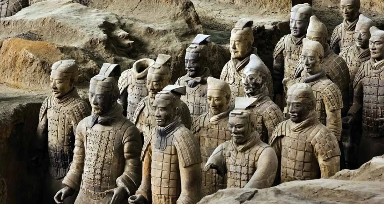 Binlerce yıldır dokunulmadı! Tarihçiler bu mezara yaklaşamıyor 4