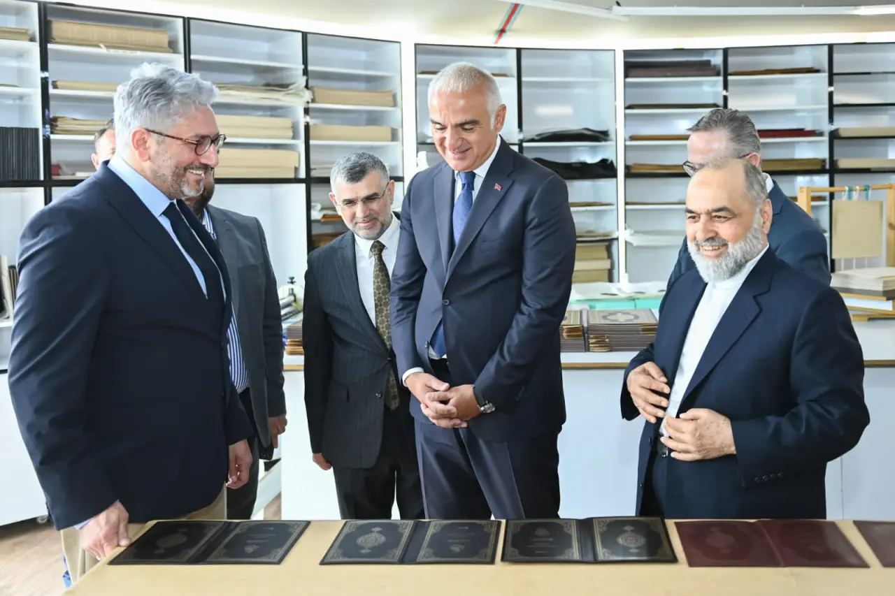 Kültür Bahçesinde Tarihî Buluşma: İstanbul Mushafı Göz Kamaştırdı 11