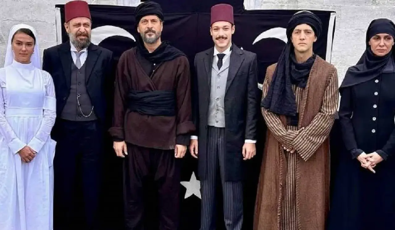 Zaferin Rengi Filmi Ne Zaman ve Nerede Çekildi? Oyuncuları Kimlerdir, Hangi Konuyu Anlatıyor? 4