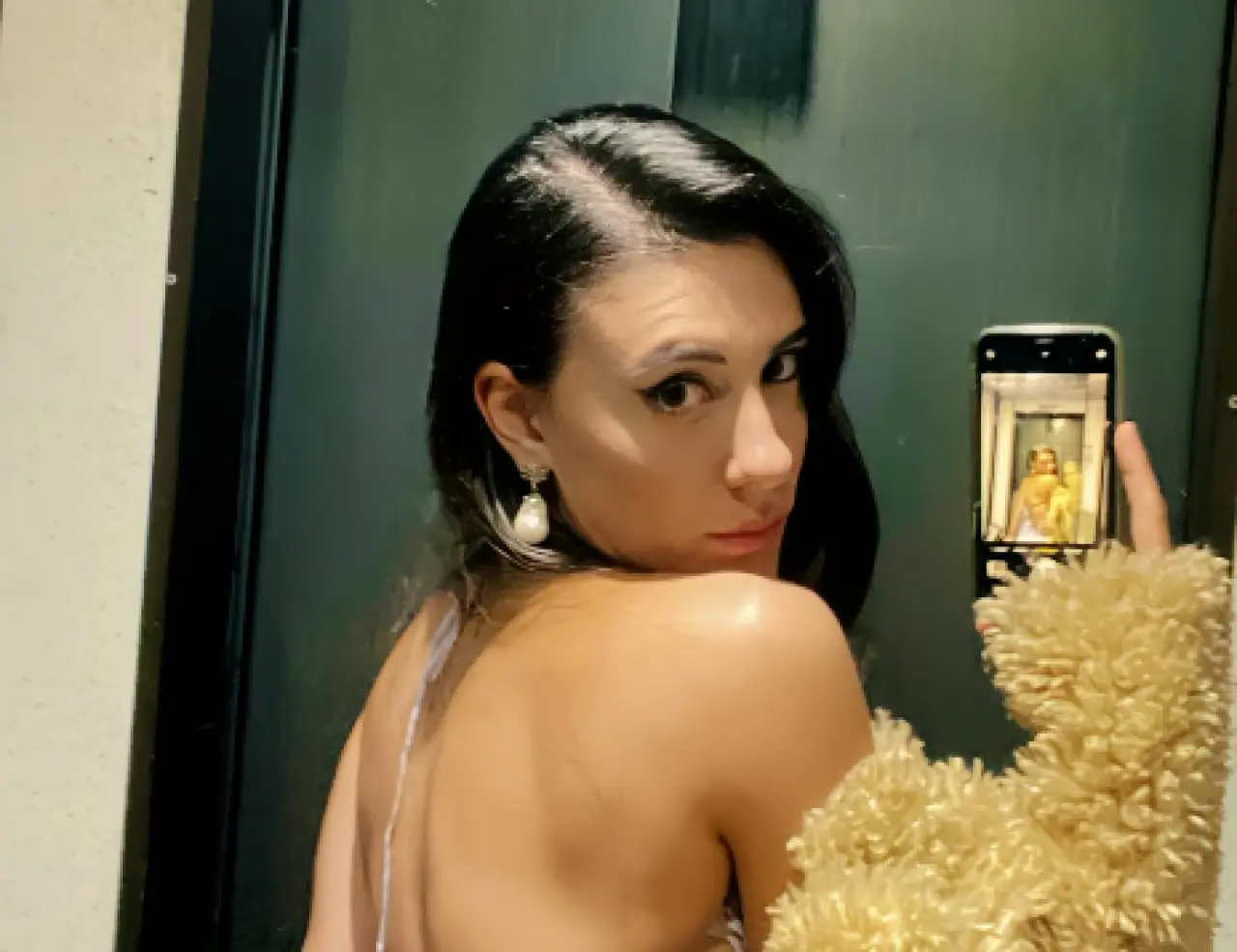 Çift Kişilik Oda Melike Kimdir, Hivda Zizan Alp Aslen Nereli, Kiminle Sevgili, Kaç Yaşında, Hayatı ve Kariyeri? 2