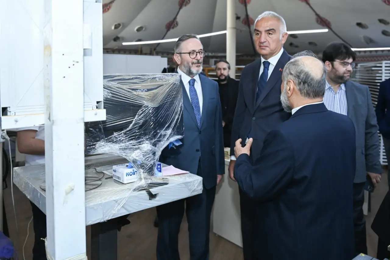 Kültür Bahçesinde Tarihî Buluşma: İstanbul Mushafı Göz Kamaştırdı 8