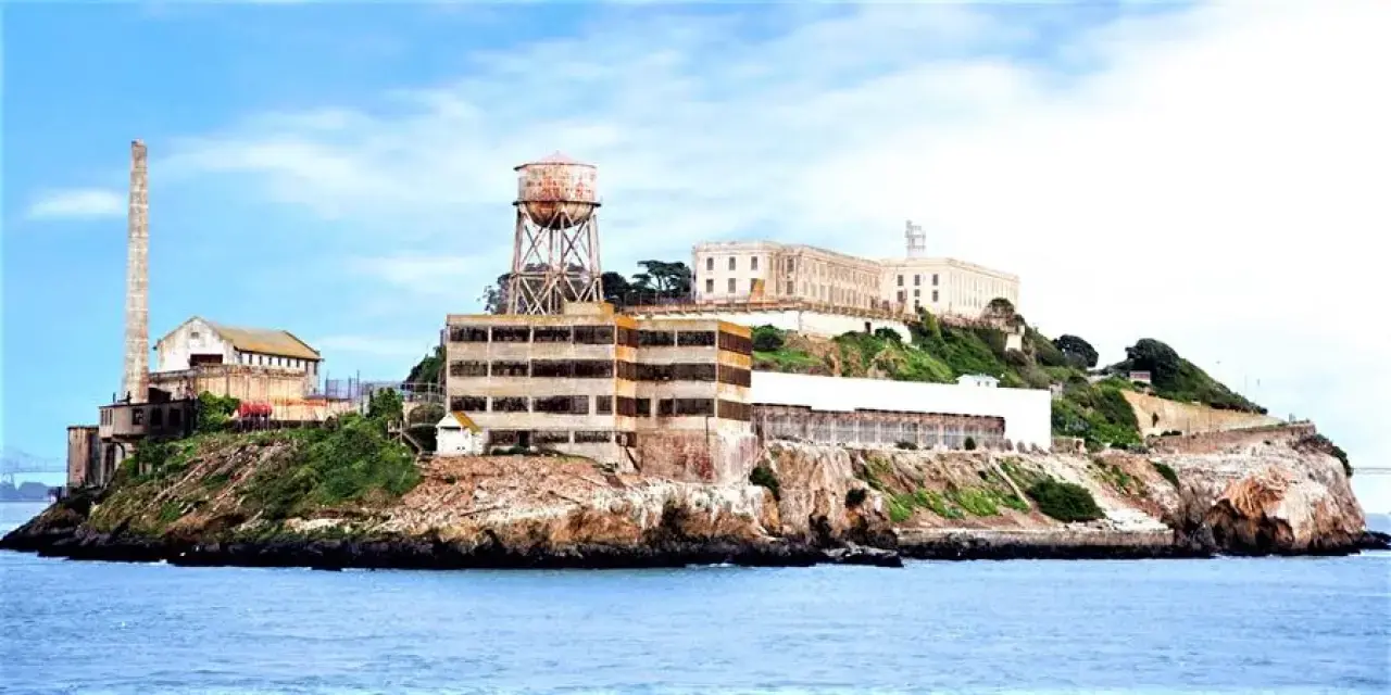 Tarihi Cezaevi Geri Dönüyor: Alcatraz Yeniden Açılıyor 2