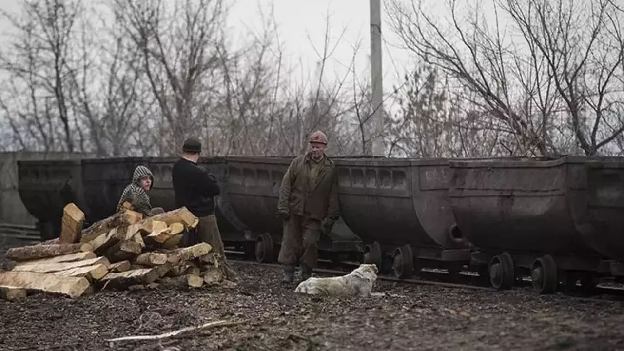 Trump’tan Sürpriz Hamle: ABD-Ukrayna Maden Ortaklığı! 2