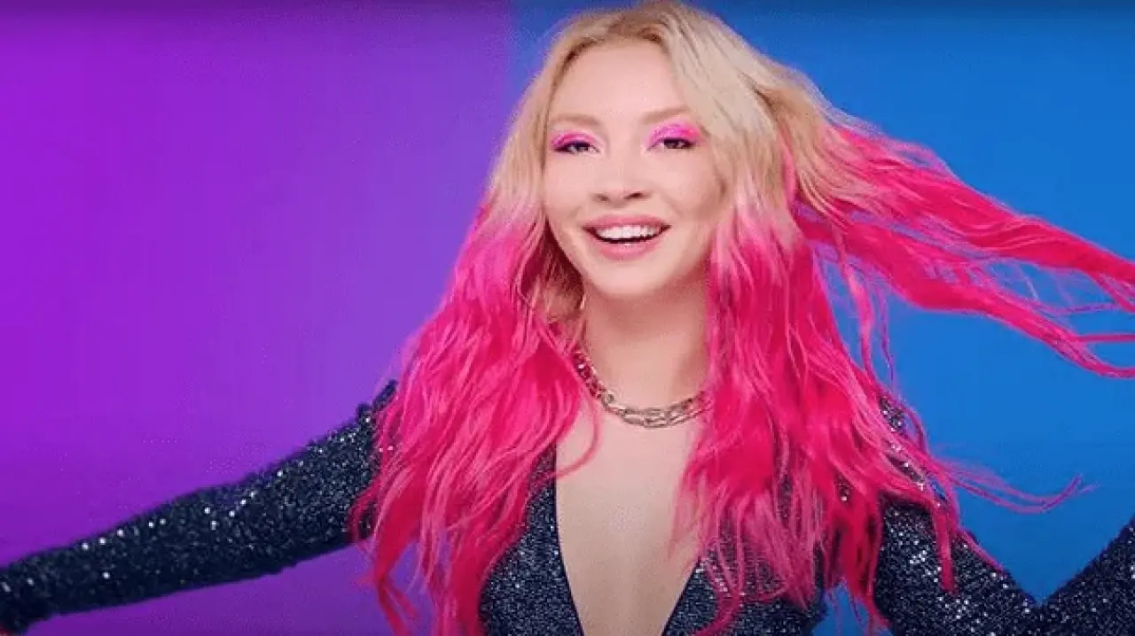 Ece Seçkin Deprem Korkusunu Anlattı: "Ödüllerim Tuza Dönüştü, Kalbim de Öyle" 3