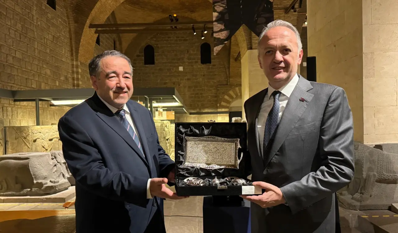 Moche Kolyesi Anlamlı Törenle Teslim Edildi 2