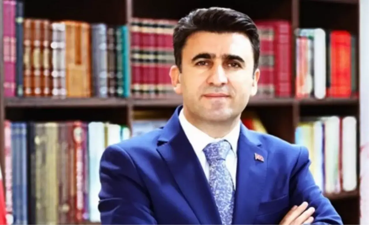 Tunceli Valisi Şefik Aygöl Kimdir? Aslen Nereli, Kaç Yaşında, Kiminle Evli? İşte Biyografisi ve Görevleri 3