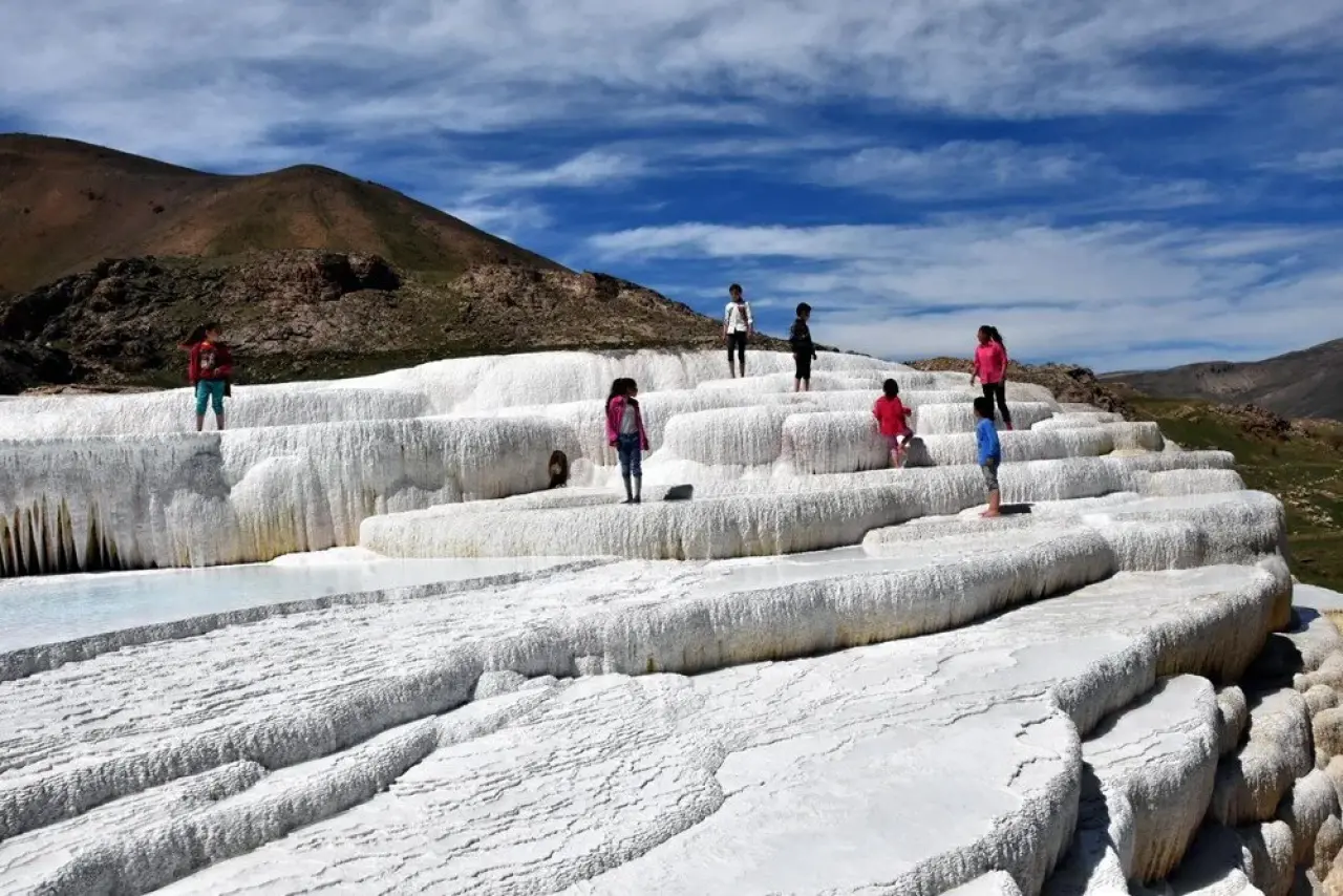 Doğu'nun Pamukkalesi'n de Bahar Coşkusu 2