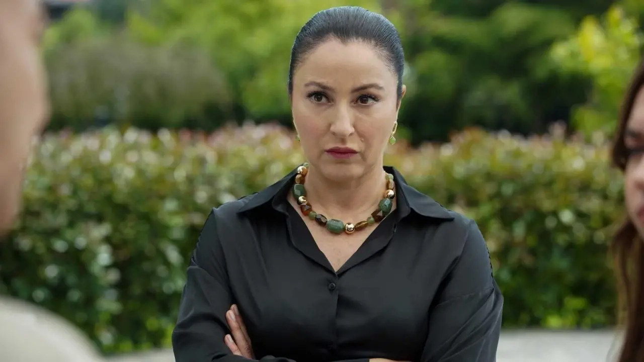 Yonca Şahinbaş Kimin Kızı, Aslen Nereli, Kiminle Evli, Annesi, Mesleği, Kaç Yaşında? 2