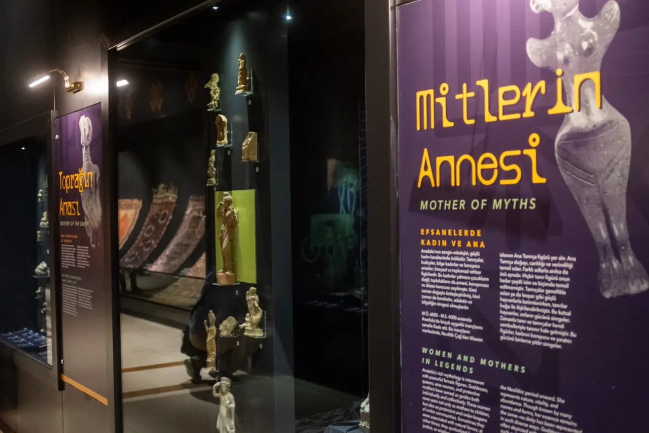 Anneler Günü'nde Gözyaşlarıyla Gezilecek Sergi: Etnografya Müzesi'nde Unutulmaz Yolculuk 9